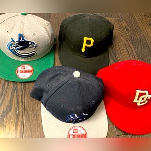 4 hats . 2 snapbacks and 2 hats 7 1/4 - worn